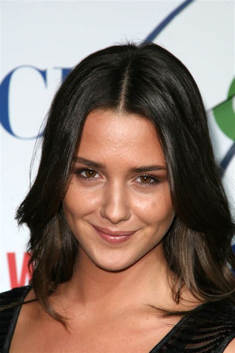 艾迪生·蒂姆林 (Addison Timlin) 角色解析、出演作品、人物照片 - 剧面