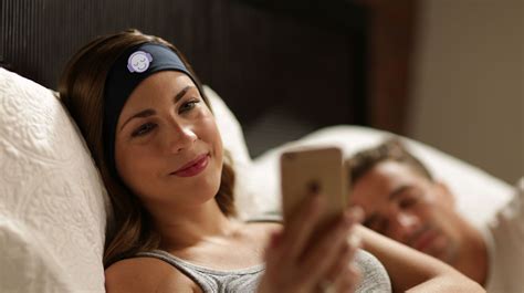 SleepPhones® Wireless (Bluetooth® Sleep Headphones) with Sleep With Me ...