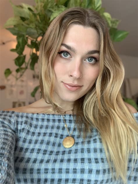 TW Pornstars - 2 pic. Mara 💖. Twitter. hm top 4 of 2020. 2:08 AM - 14