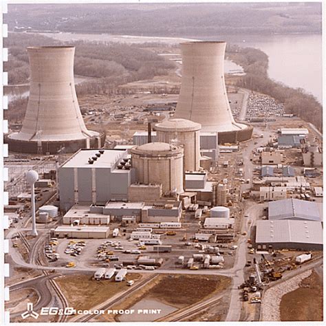 24 3 mile island 1979 ideas | nuclear disasters, island, nuclear power ...