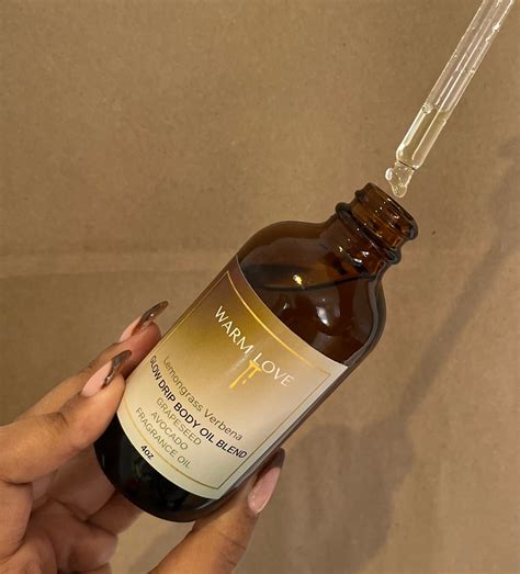*SALE* GLOW DRIP BODY OIL – WARM LOVE