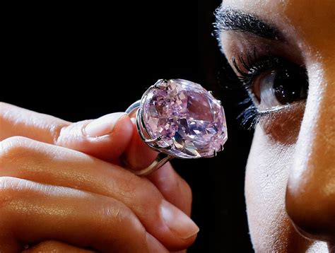 GEMAS DO BRASIL: Diamante rosa avaliado em US$ 60 milhões irá a leilão ...