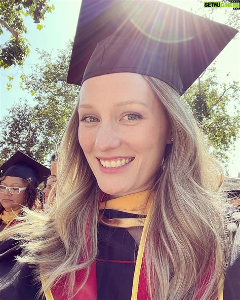 Ashley Grace Wiki, Biography, Age, Gallery, Spouse and more