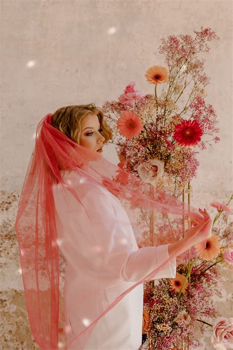 Colorful groovy disco-themed wedding: 70s inspired wedding. - Patty