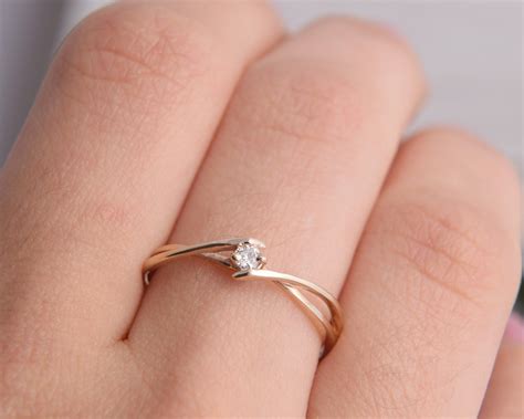 Minimalist engagement rings – Artofit