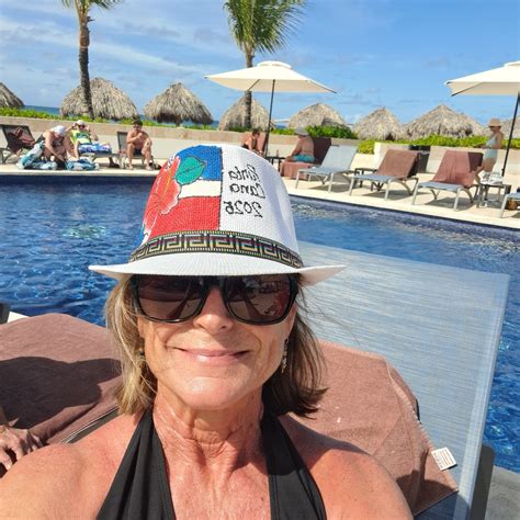Royalton CHIC Punta Cana - Let's end the year in style! #CHICPuntaCana