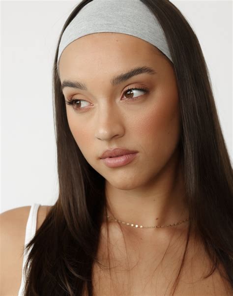 Carmen Headband (Light Grey) - Thick Fabric Headband – CHARCOAL