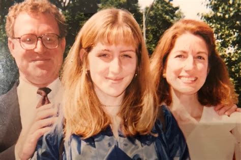 Discarded bottle at Dulles helps solve 2001 homicide case, police say ...