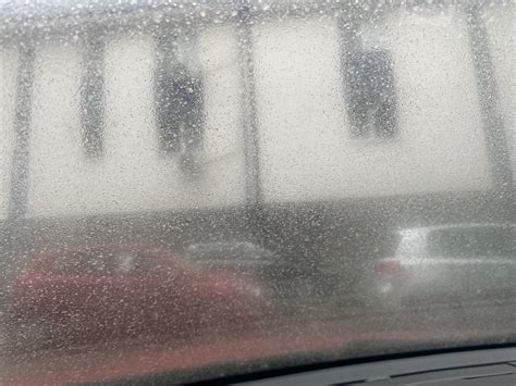 foto video ziua  care tone de praf saharian se plimba cu