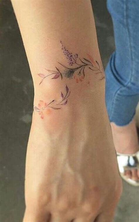Tatuagens Delicadas No Pulso - 33 Das mais belas tatuagens Femininas delicadas no pulso - Página 4 de ...