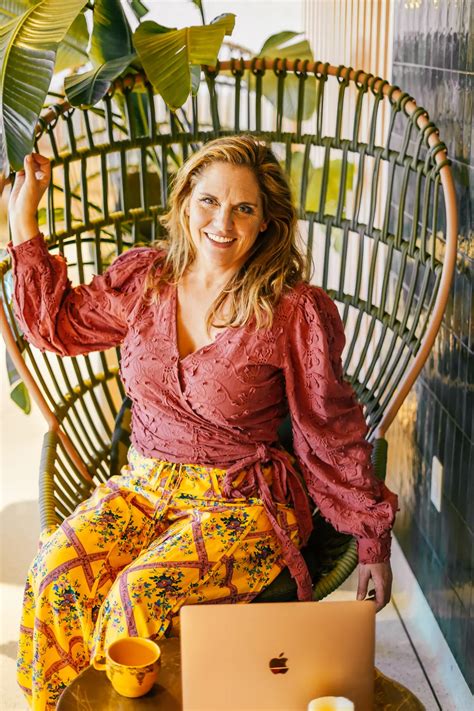 Create Your Magic Mirror Quiz - Channel Your Genius