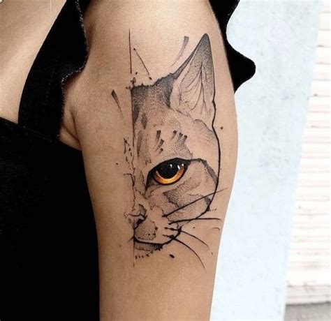 Pin von Lisa Farrelly auf Cat tattoo | Katzen tattoo, Geometrisches ...