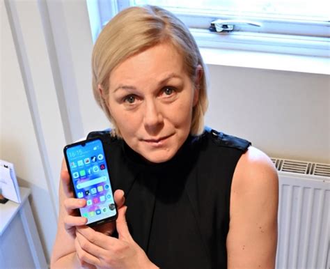 Huawei-гийн утас хүний амь аварсан нь