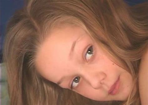 Yahoo!オークション - YVM part15 Angelina 写真 ピンナップ photos 2L