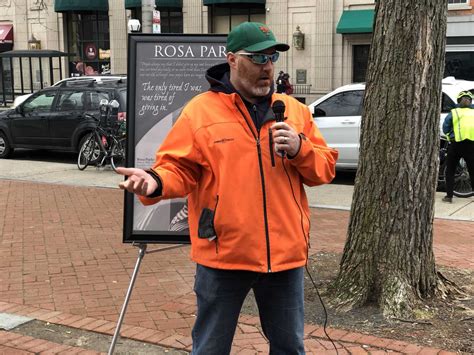 New Haven residents rally for investment in public transit