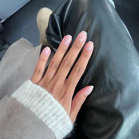 Why Bubble Bath Nails Are the Chicest Nail Trend Going | Who What Wear