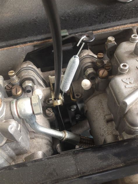 throttle cable return spring