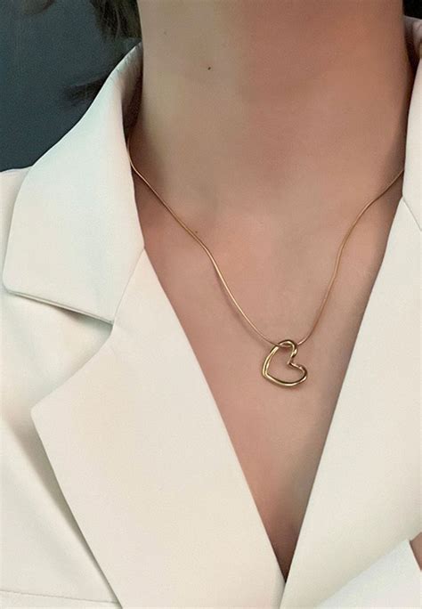 Milena Love Pendant with Link Chain Necklace – Celovis Jewellery