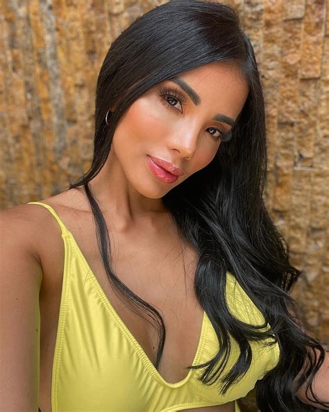 Karina Garcia - Pa’ ti…💚☺️ #goodmorning | Facebook