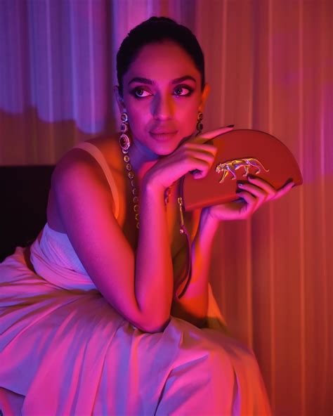 Shobita Dhulipala : r/BeautifulIndianWomen