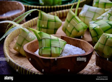 ketupat  indonesian rice cake  diamond shape pouch