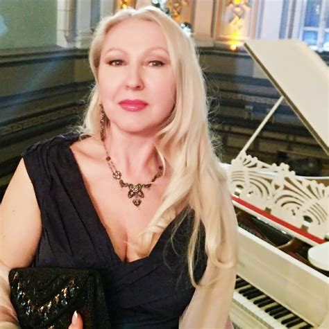 Марина Латта