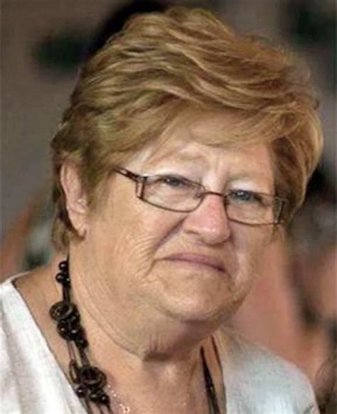 Professional Profile and Recent Updates for Rachel Laberge 15