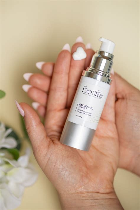 Bakuchiol Serum – Botika Skincare
