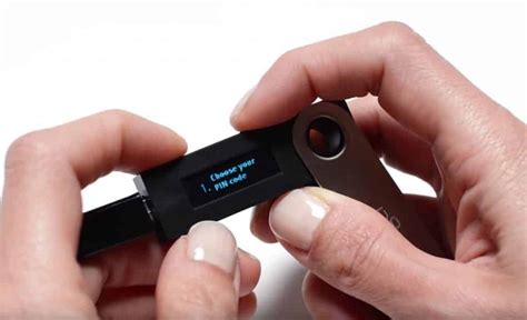 Ledger Nano S review - The safe of the future [2019]