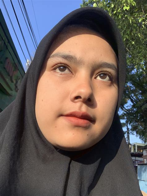 Mila Meilani (@meilanim695) • Instagram photos and videos