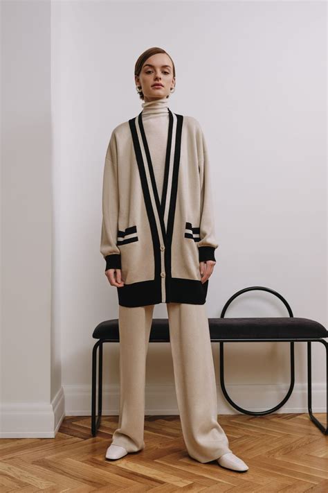 Pin von Лидия Ландышева auf fashion style