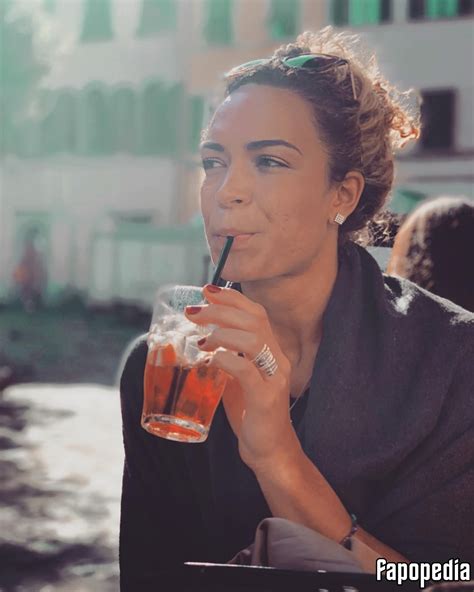 Echolikesyoga Nude Leaks - Photo #4032543 - Fapopedia