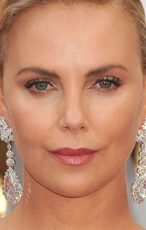 oscars    beauty  oscars makeup  charlize