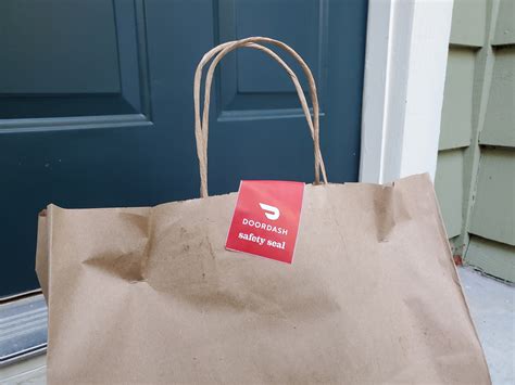 Teen Praised for Repeatedly Taking DoorDash Mistakenly Sent to His