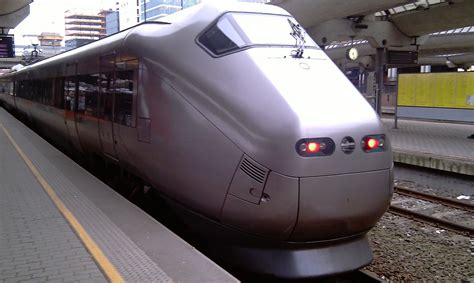 osloairportscom flytoget vil inn  lokaltrafikken