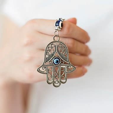 signification  origines de la khamsa main de fatma