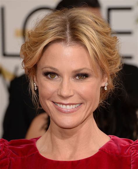 Julie Bowen Pictures. Hotness Rating = Unrated