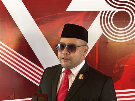 Pengaruh Sumpah Pemuda 1928 Bagi Perjuangan Bangsa Indonesia Adalah 7
