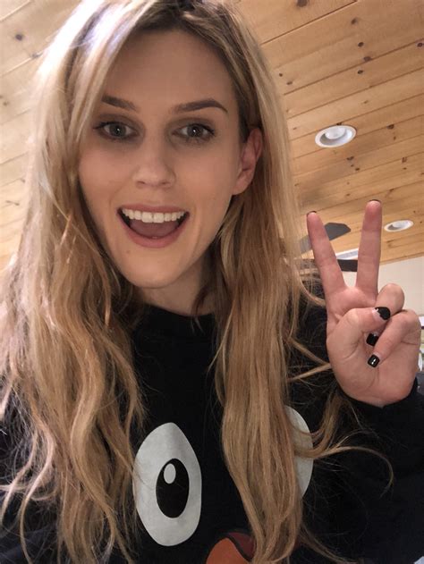 TW Pornstars - 1 pic. Sasha Heart. Twitter. Happy Thanksgiving everyone