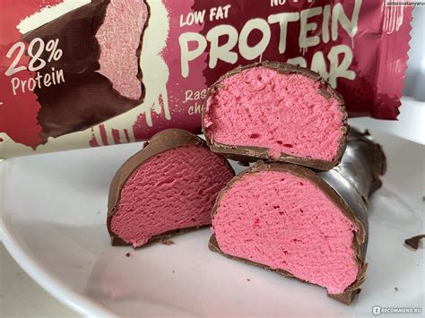 Протеиновый батончик FITKIT Protein Bar Raspberry cheesecake Малиновый ...
