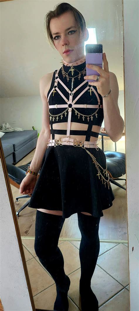 Tell me your rape/snuff fantasies, let me be your victim ️ : r/Gay_rape_