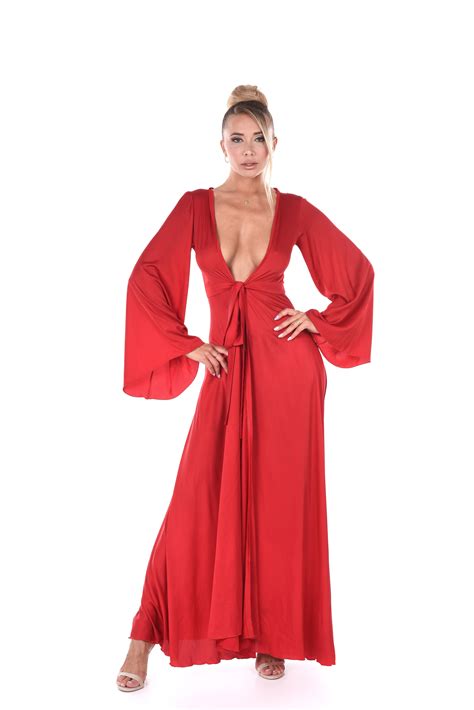 壁紙，3003x4500，Verena Maxima，iStripper，白色背景，金发女孩，姿勢，低胸裝，连衣裙，女孩，下载，照片