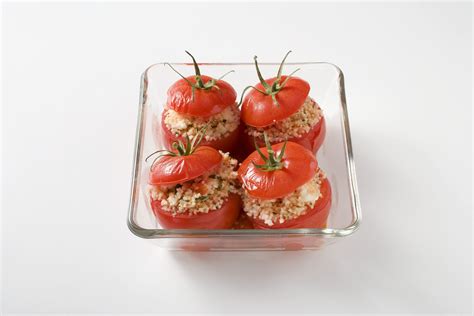 Couscous stuffed tomatoes - FreshMAG