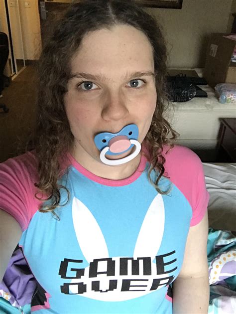 Good morning from this jerk face! Hopefully everyone has a lovely day