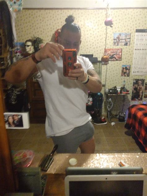 Triple-E on Twitter: "@taylerhillss I want you 😘🤩 https://t.co