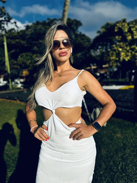 Martinha Sales - Bommm dia 🌻 | Facebook