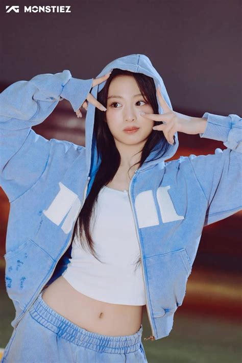 ahyeon babymonster      scenes