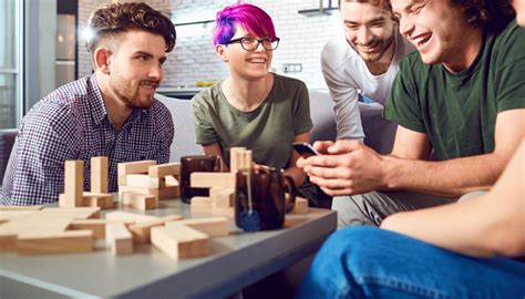 how to play horse racing board game