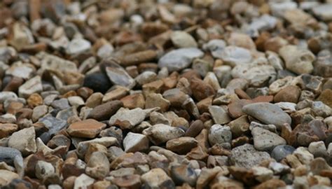 Landscape Gravel Colors | Garden Guides