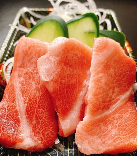 Momo Sushi & Cafe (@momosushicafe) • Instagram photos and videos